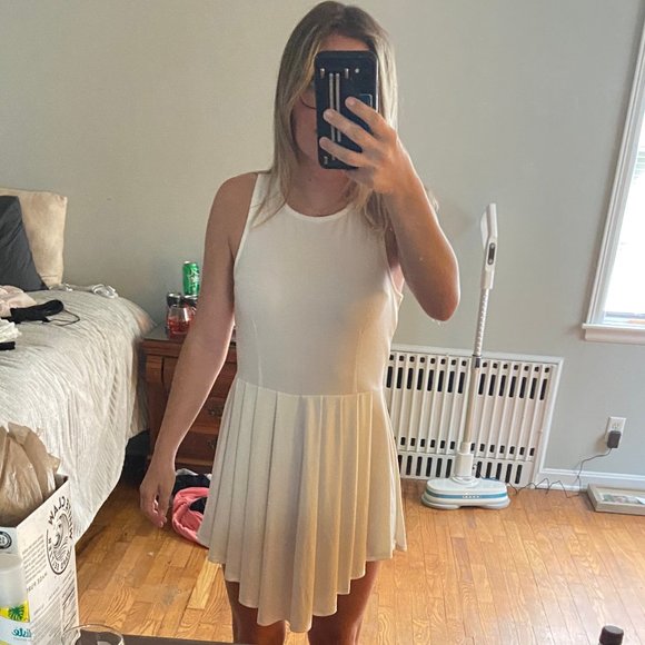 WINDSOR WHITE DRESS - Picture 6 of 8